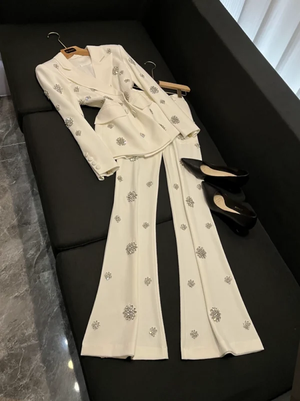New European and American fashion heavy industry diamond-inlaid bead suit jacket flared trousers suit two-piece set A05152